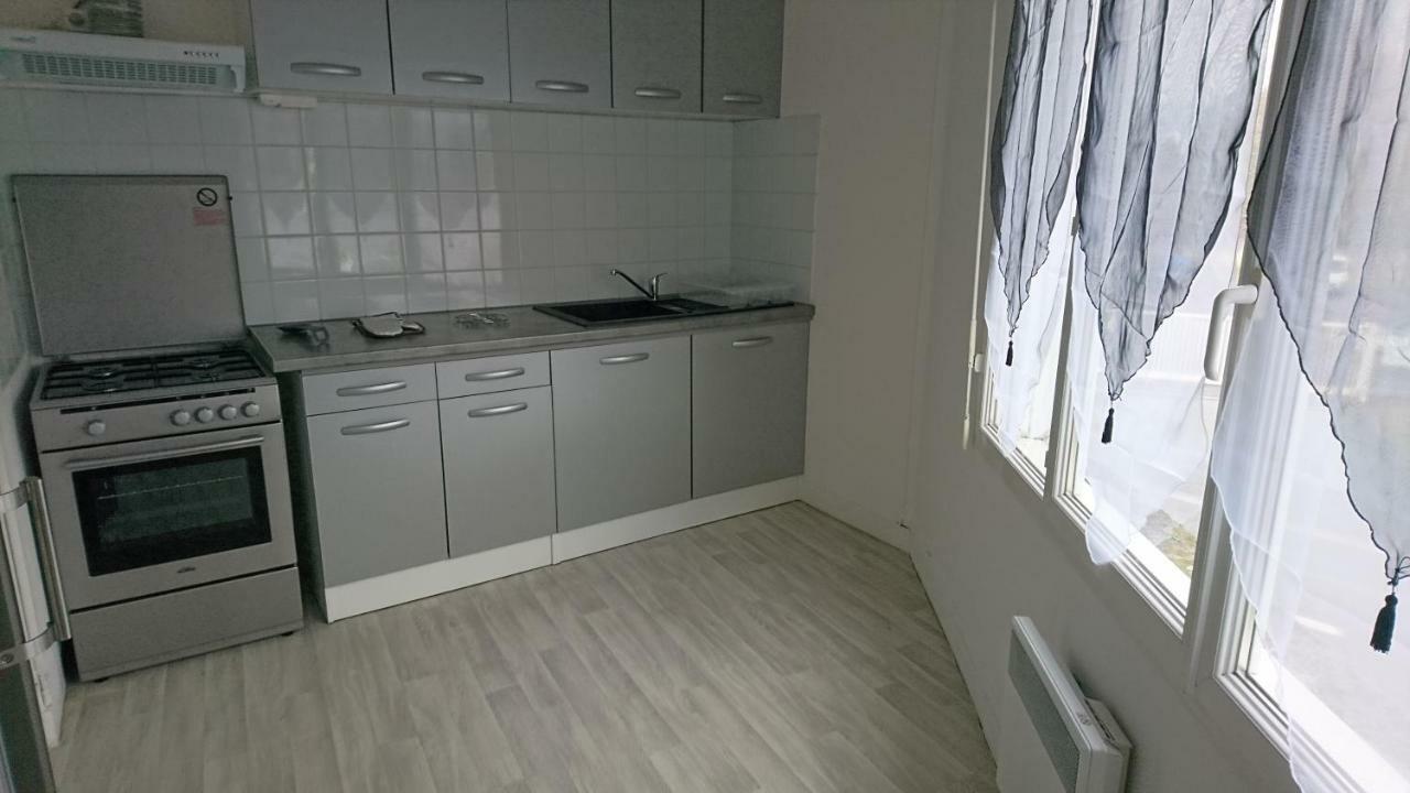 Appartement De 79 M² A 500 Metres De La Cure Jonzac Exteriör bild